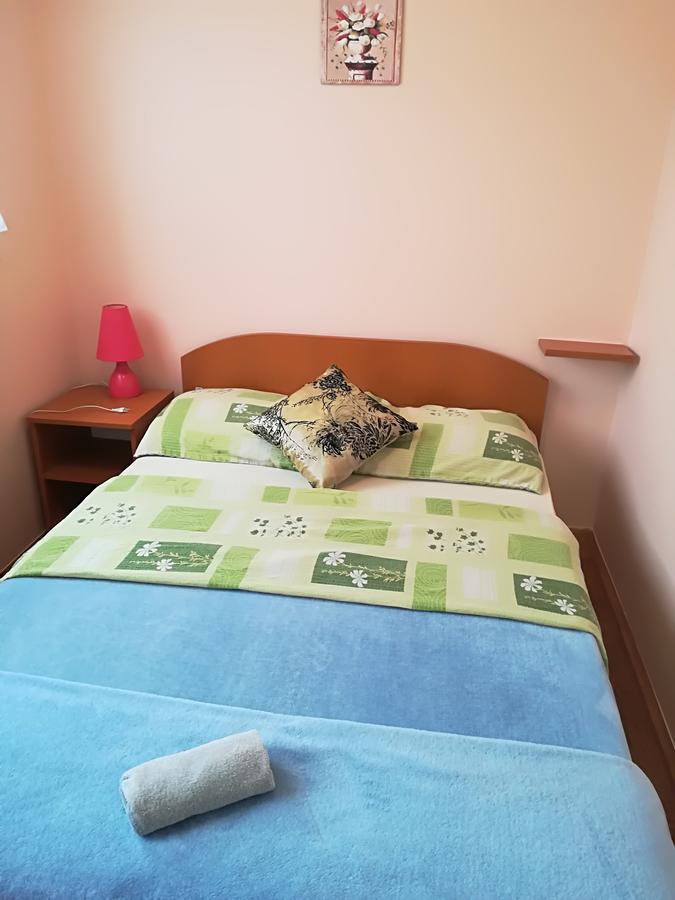 Guesthouse Sava سلافونسكي برود المظهر الخارجي الصورة