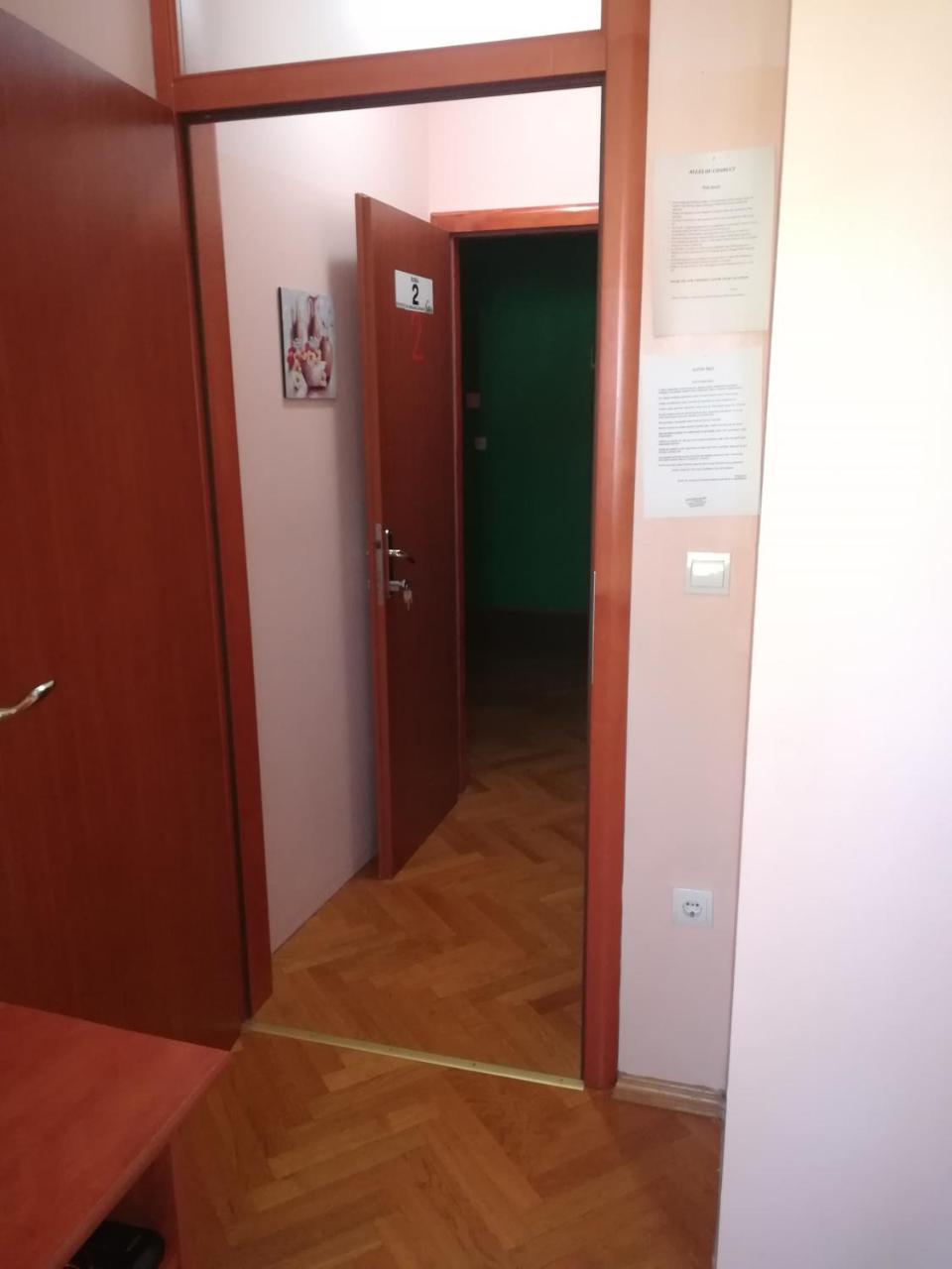 Guesthouse Sava سلافونسكي برود المظهر الخارجي الصورة
