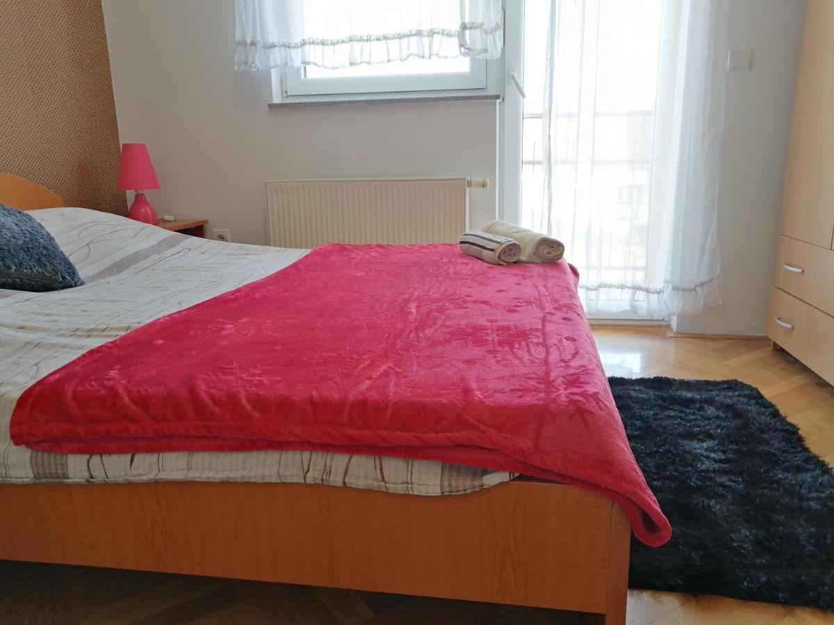 Guesthouse Sava سلافونسكي برود المظهر الخارجي الصورة