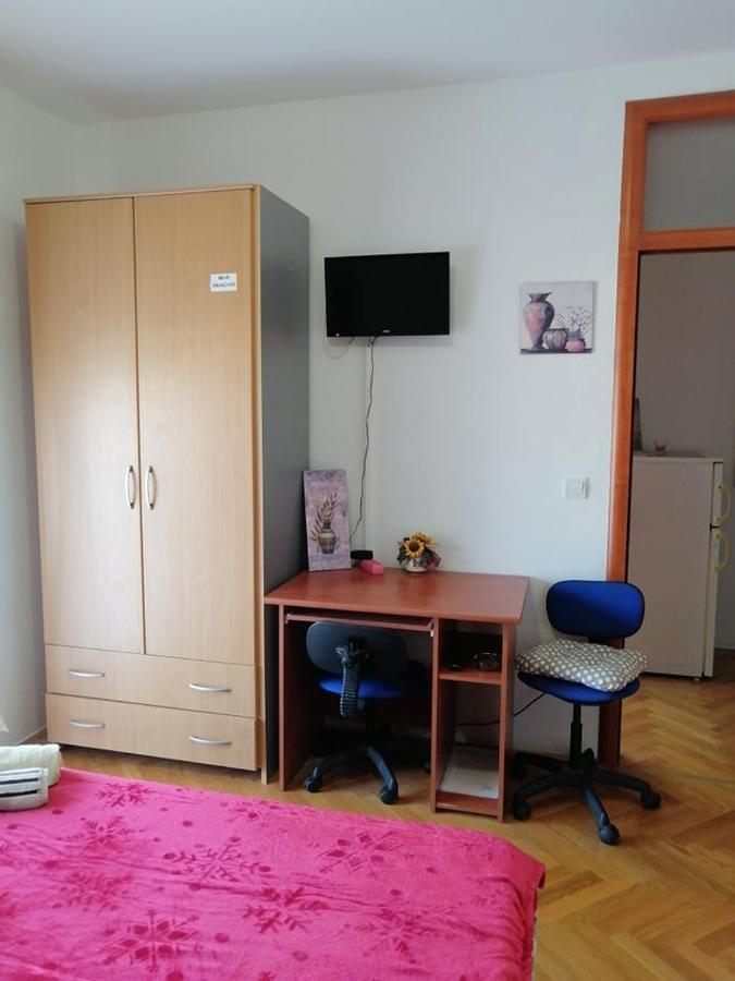 Guesthouse Sava سلافونسكي برود المظهر الخارجي الصورة