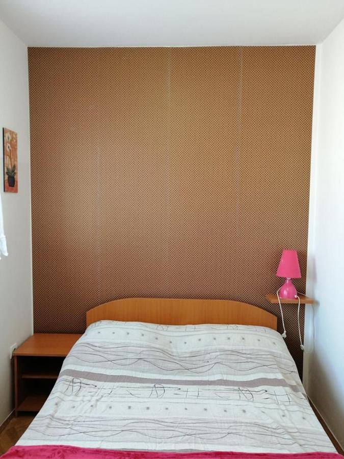 Guesthouse Sava سلافونسكي برود المظهر الخارجي الصورة
