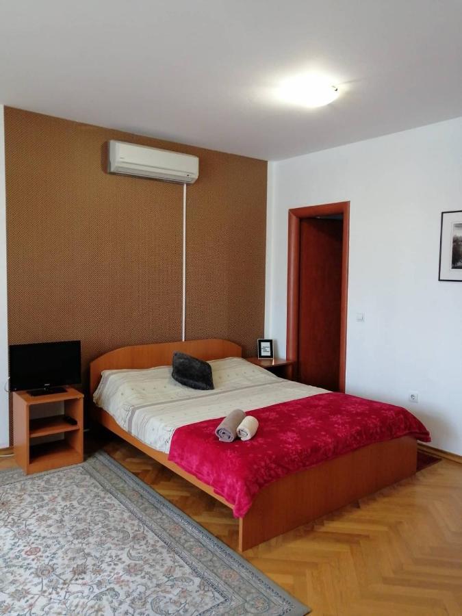 Guesthouse Sava سلافونسكي برود المظهر الخارجي الصورة