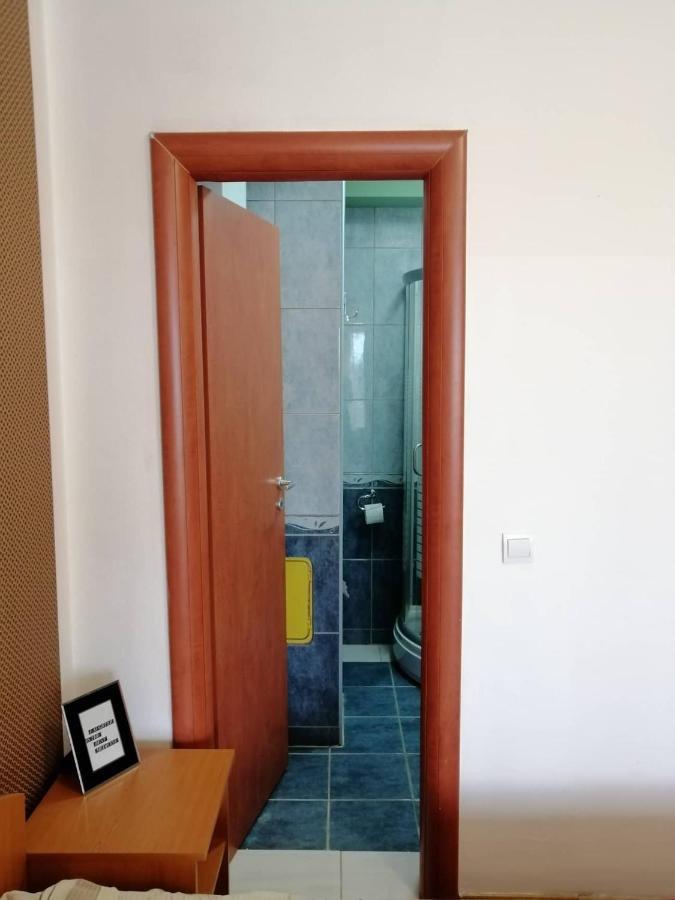 Guesthouse Sava سلافونسكي برود المظهر الخارجي الصورة